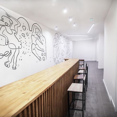 Hostel Myd La Latina Мадрид Экстерьер фото