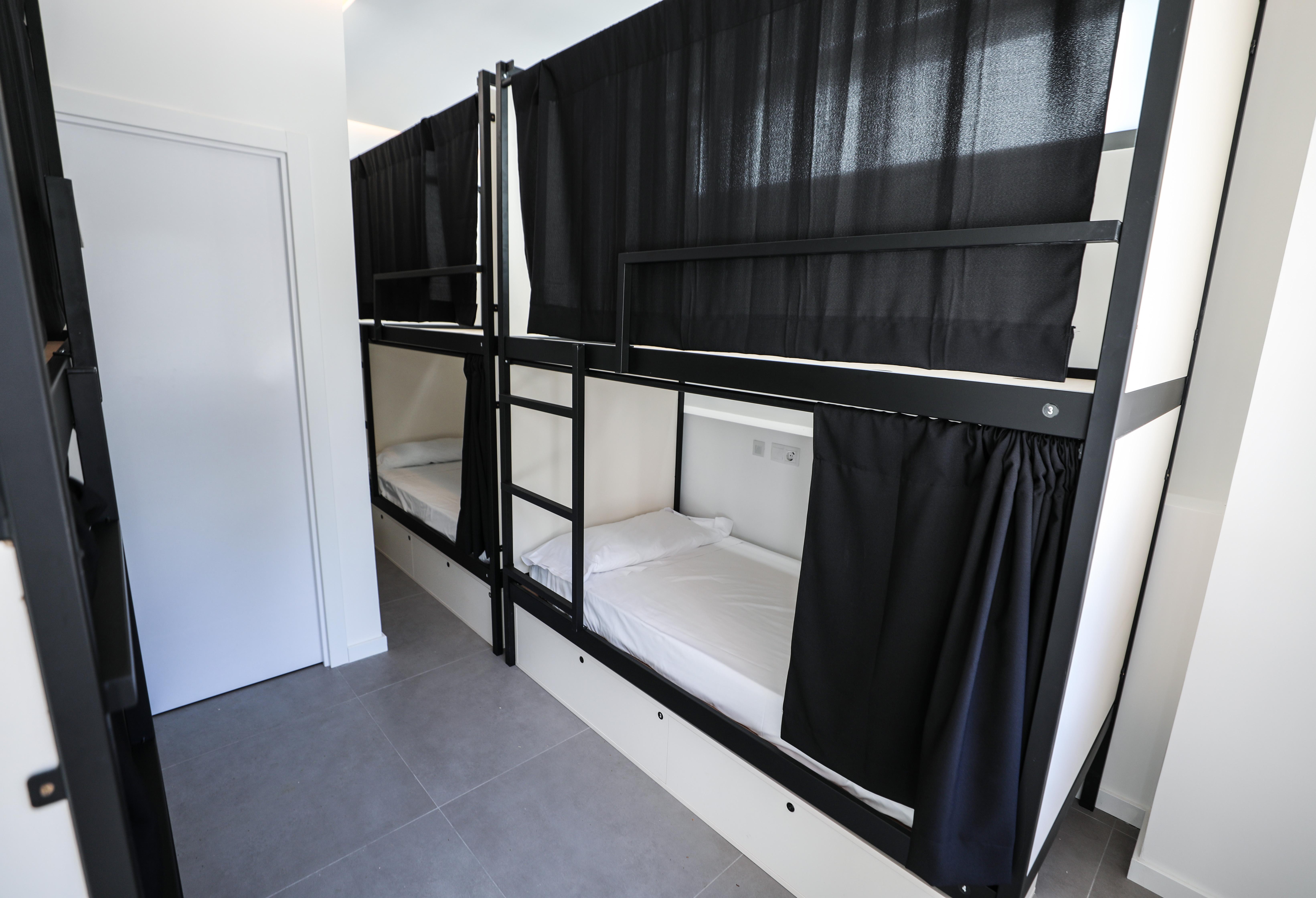 Hostel Myd La Latina Мадрид Экстерьер фото
