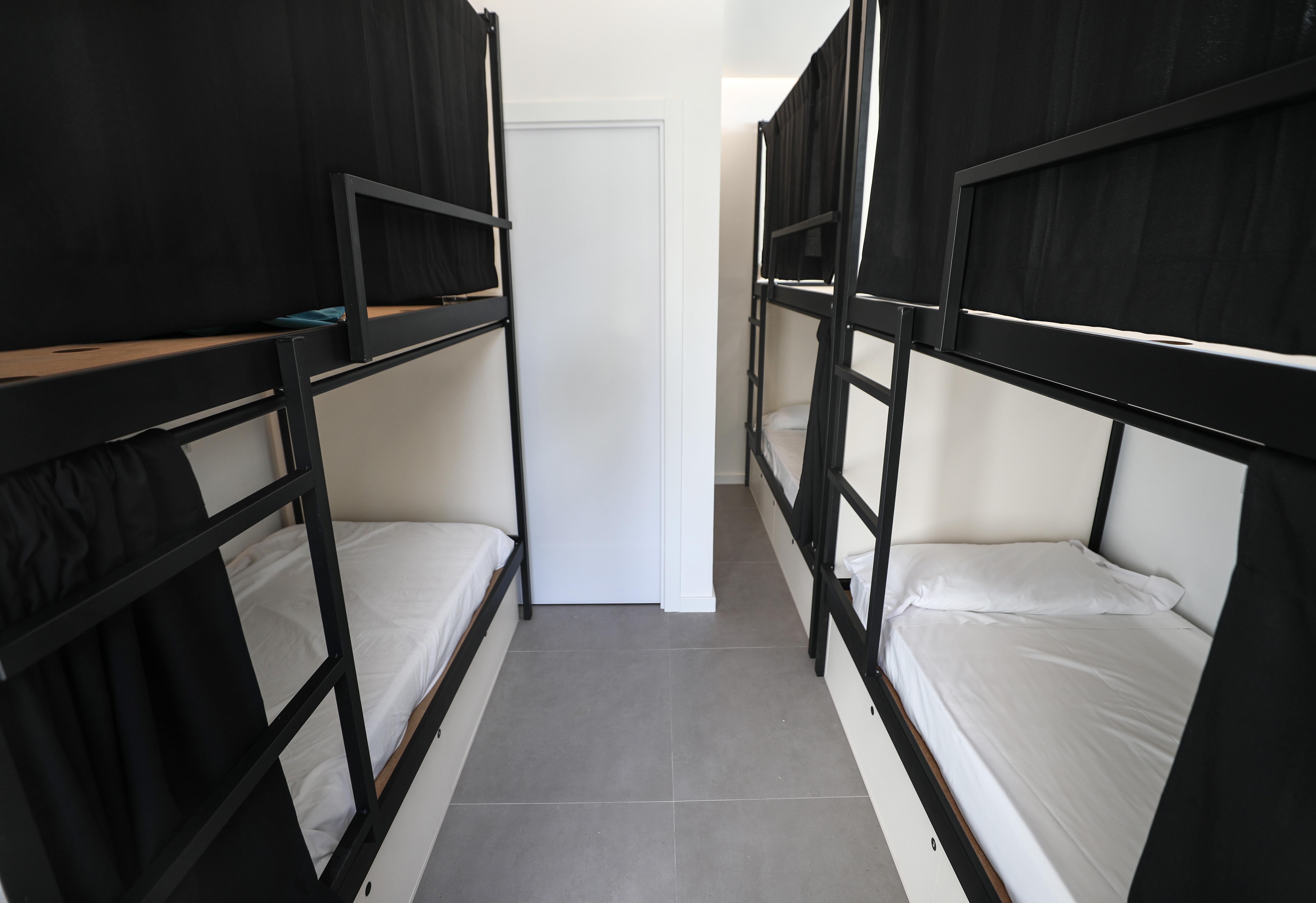 Hostel Myd La Latina Мадрид Экстерьер фото