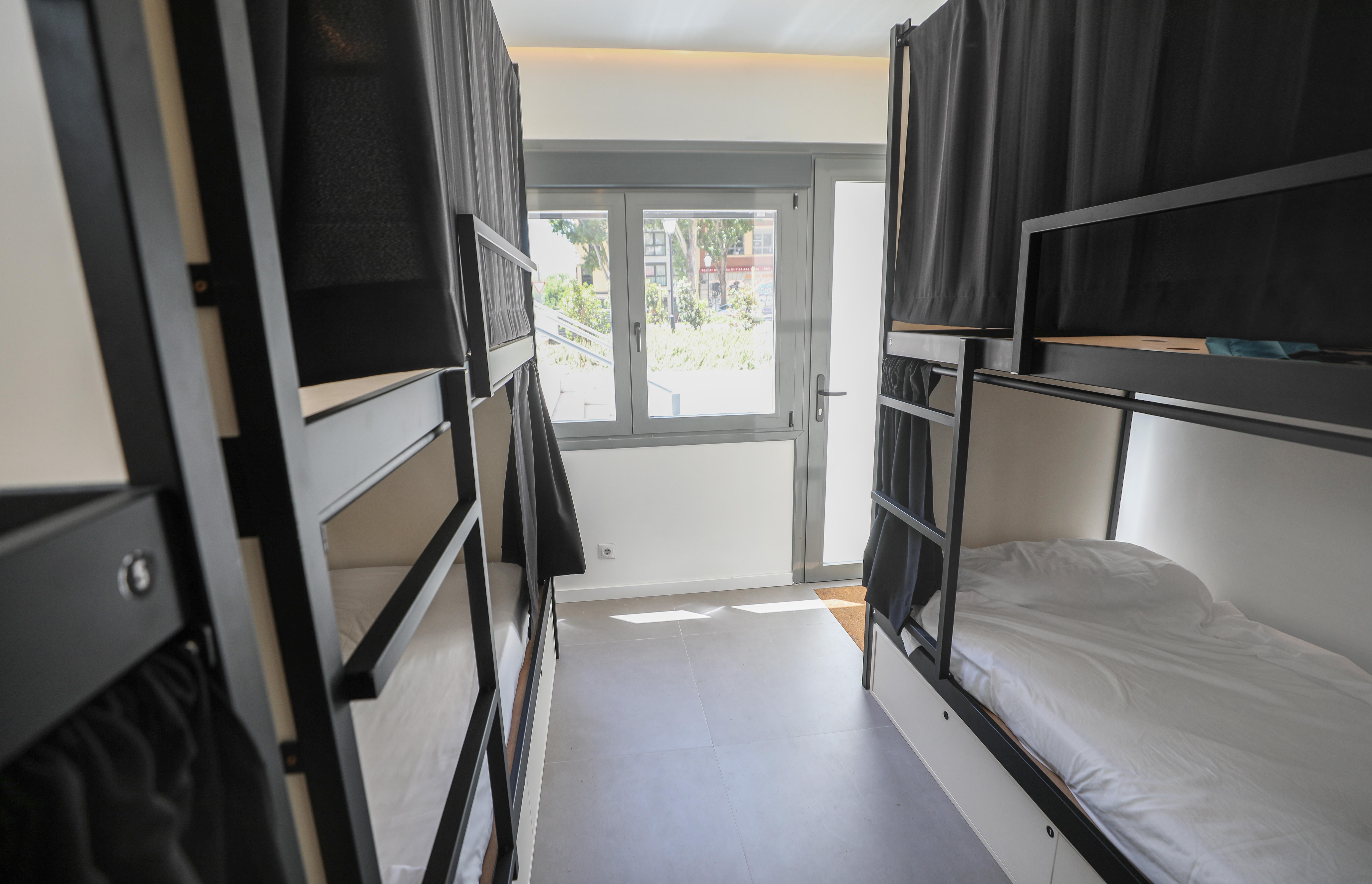 Hostel Myd La Latina Мадрид Экстерьер фото