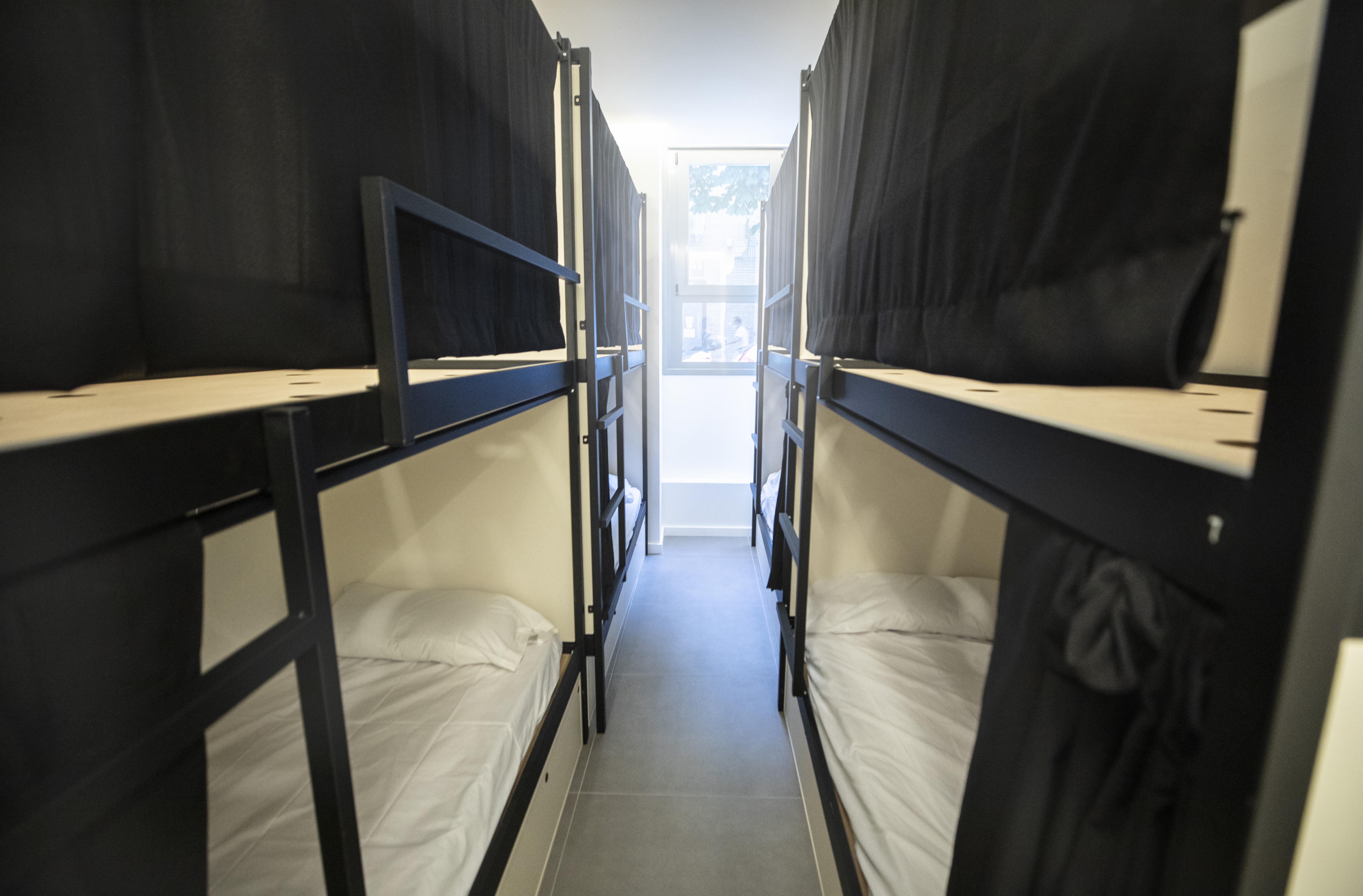 Hostel Myd La Latina Мадрид Экстерьер фото